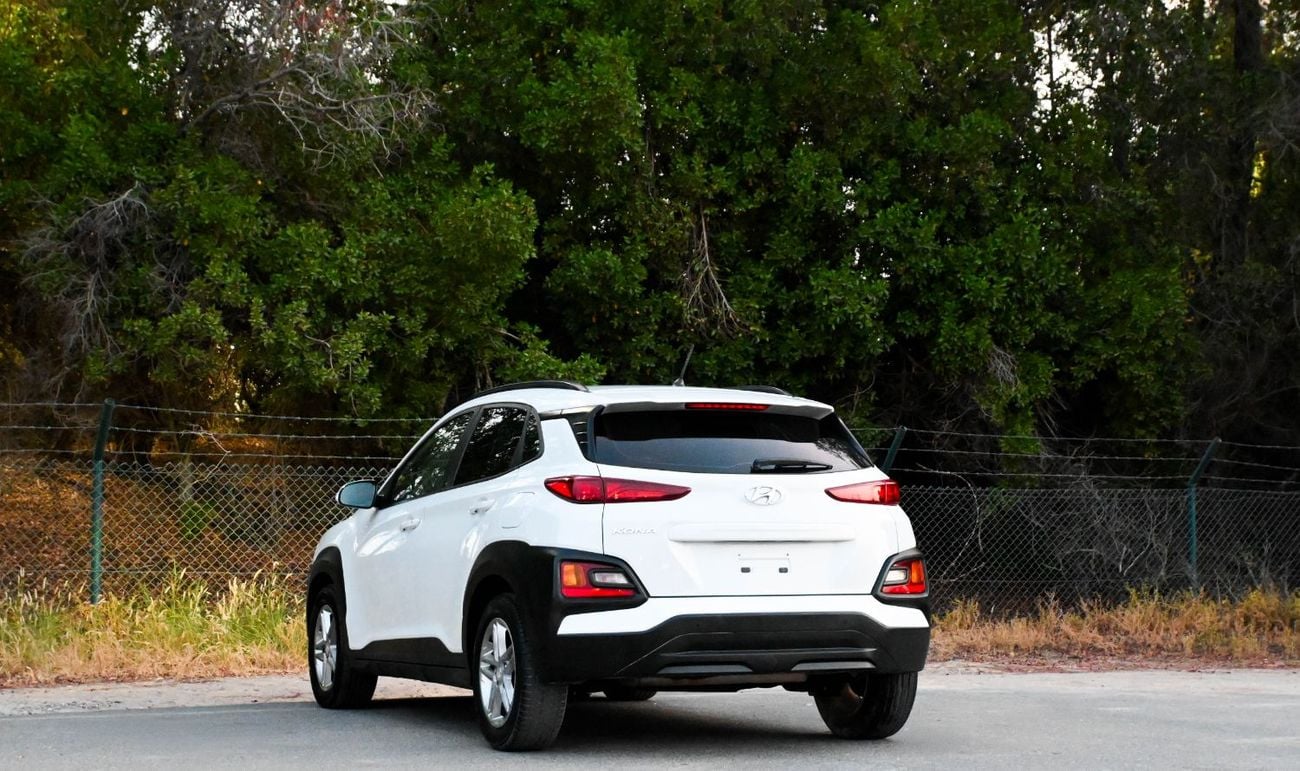 Hyundai Kona Hyundai Kona, GCC specs, 2020 mid-option GLS 2.0L, in excellent condition