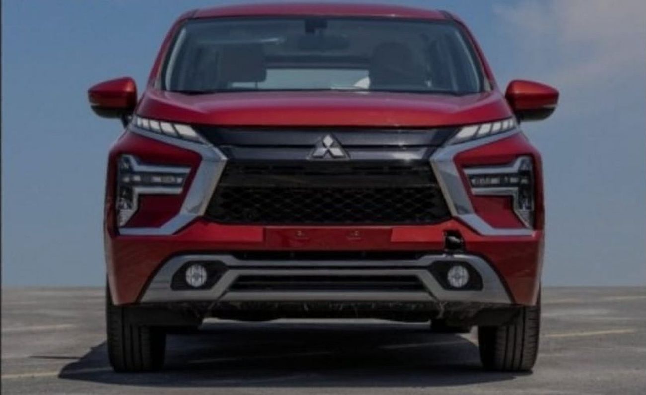 ميتسوبيشي إكسباندر 1.5L PETROL FULL OPTION 2024