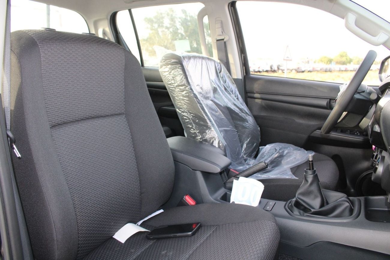 تويوتا هيلوكس TOYOTA HILUX 2.4L DIESEL 4 X 4 DOUBLE CABIN ACTIVE MANUAL TOYOTA HILUX 2.4L DIESEL 4 X 4 DOUBLE CABIN MANUAL