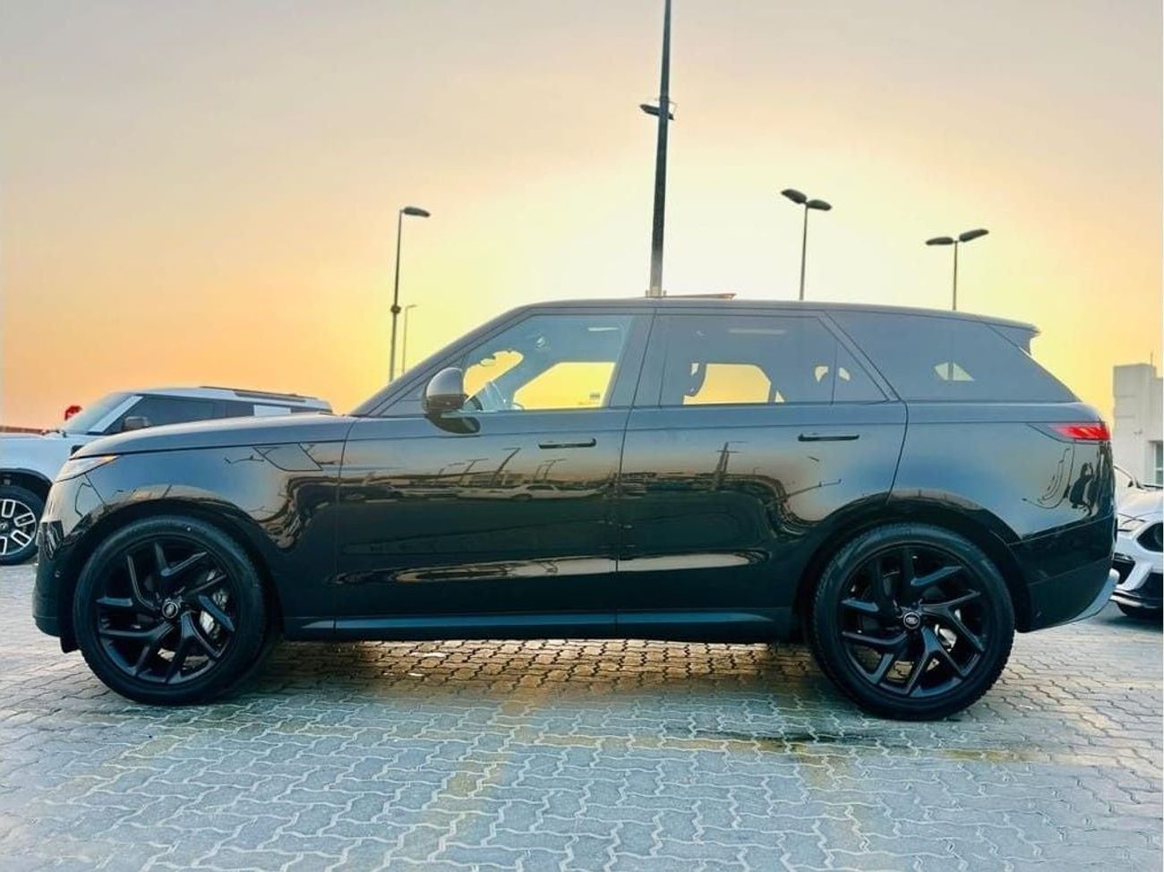 Land Rover Range Rover Sport Monthly AED 6800/- | 0% DP | Clean Title | Panoramic Roof | Wade Sensing | # 10479