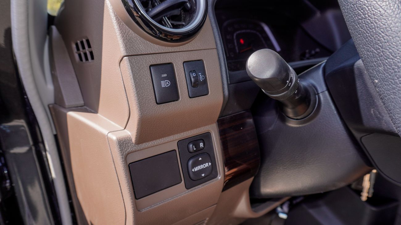 Toyota Land Cruiser Pick Up LX 4.0 L V6