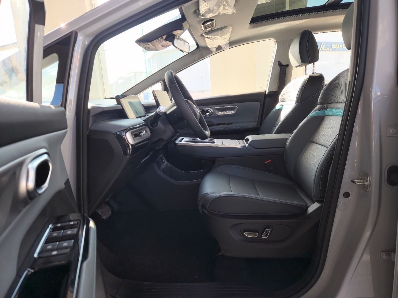 GAC Aion Y On top of pioneering battery technology, the vehicle offers an impressive NEDC range of 400 kilomete