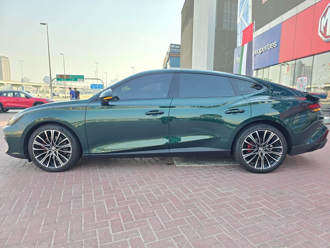 MG 7 LUX
