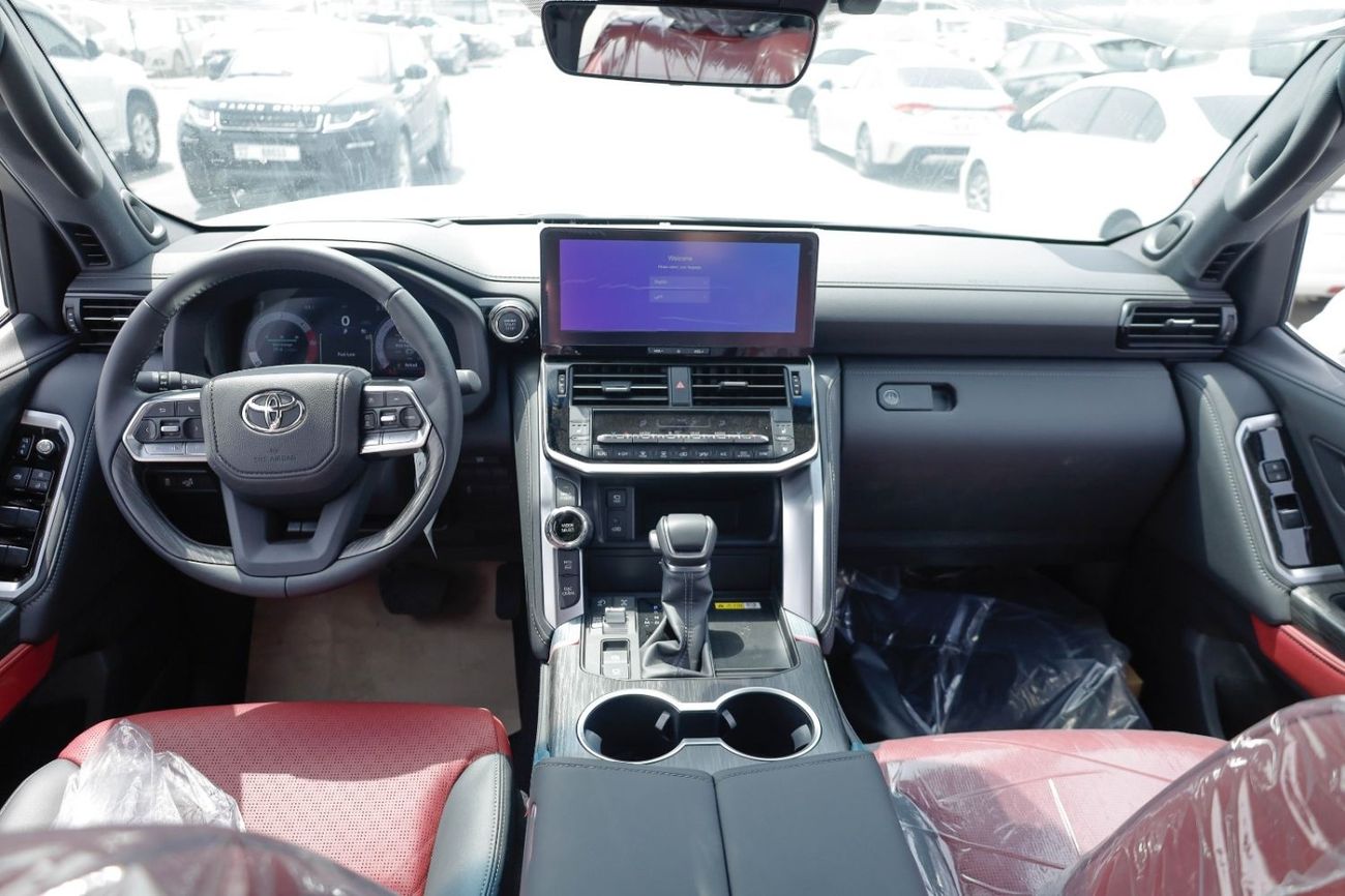 تويوتا لاند كروزر TOYOTA LAND CRUISER 300 3.3L DIESEL VXR AUTO