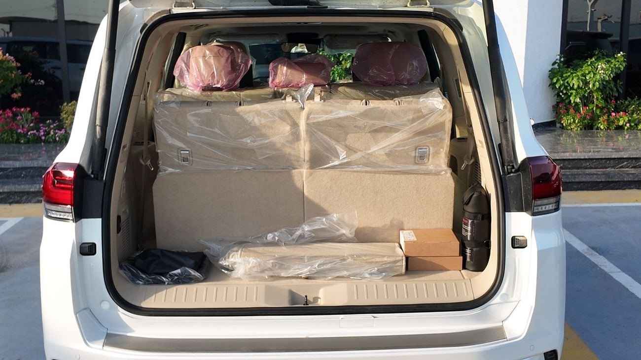 تويوتا لاند كروزر LAND CRUISER VXR 3.3L DIESEL 2025