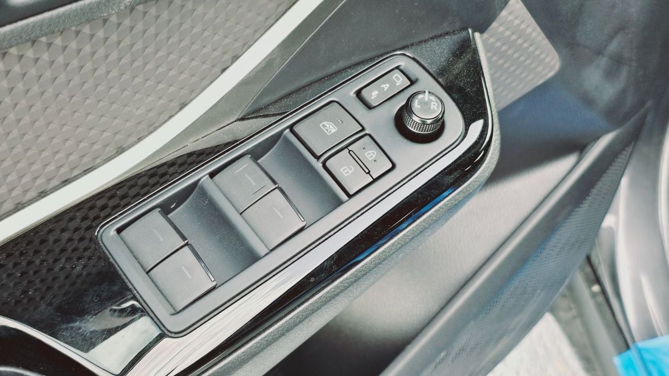 Toyota CHR Toyota C - HR Hybrid MY2023