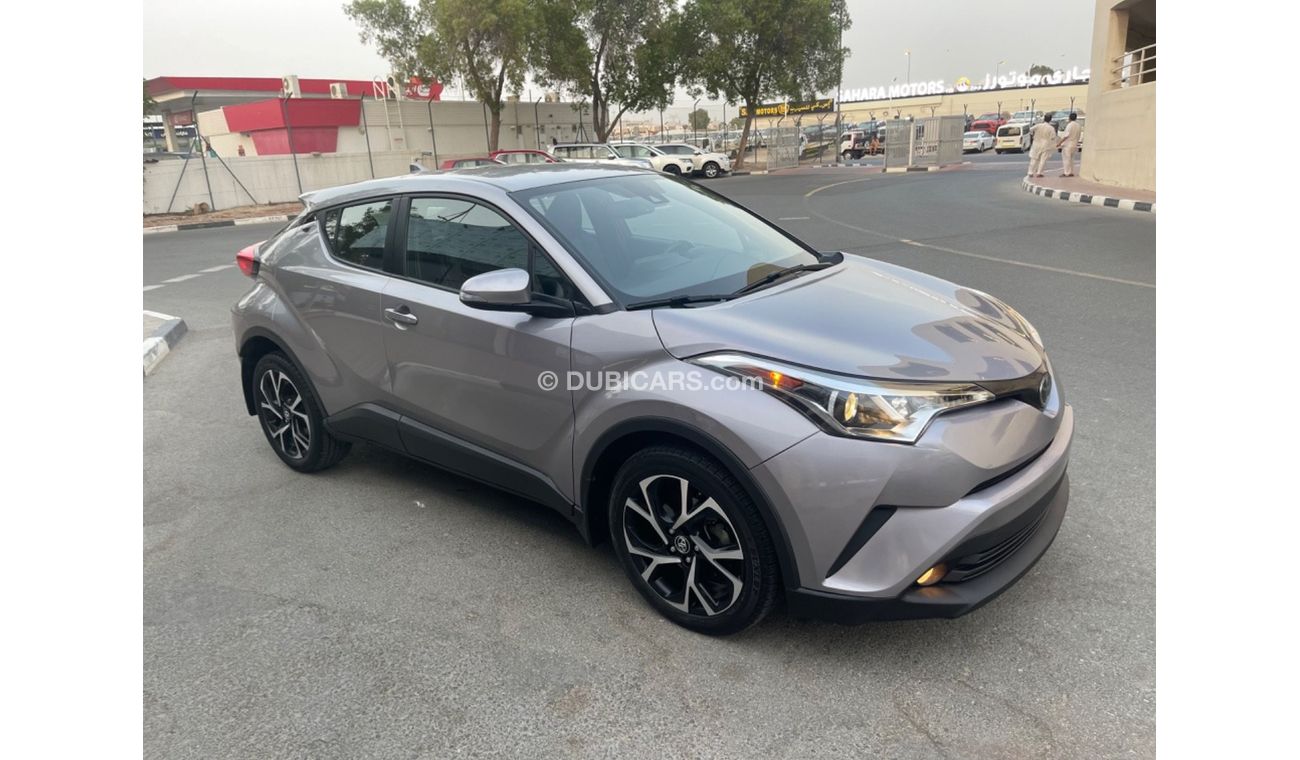 Used Toyota CHR Full option 2018 for sale in Dubai - 646685