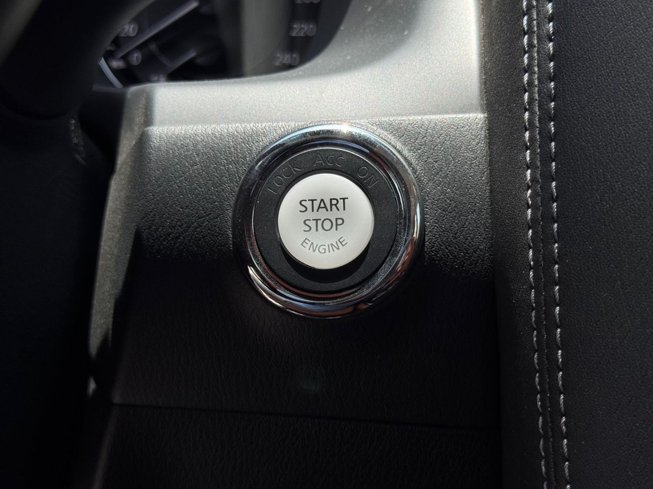 نيسان باترول نيسان باترول بلاتينيوم V8 موديل 2024 – رمادي | صفر كيلومتر | فل أوبشن