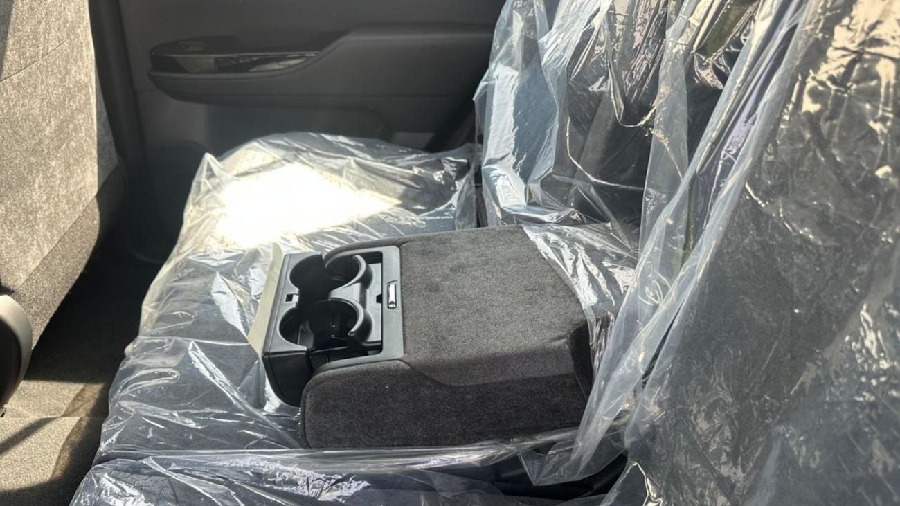 Toyota Land Cruiser GX-R . 3.5L . Petrol . V6 . 4WD . 7 Seater . 4 Door