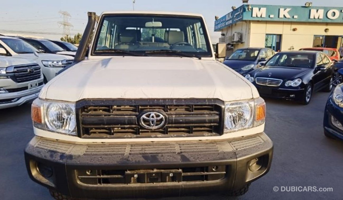 Toyota Land Cruiser DOUBLE CABIN 2020