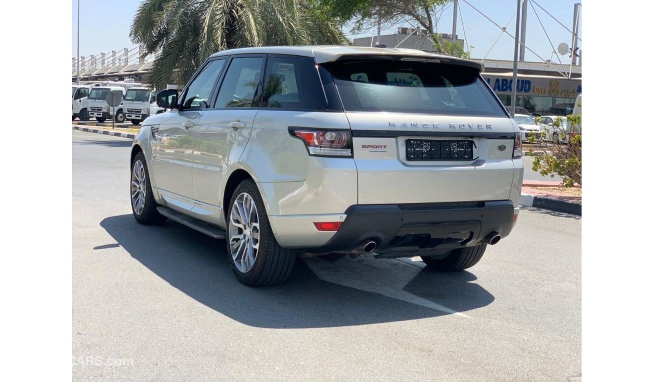 Land Rover Range Rover Sport Supercharged V8 GCC SPECS