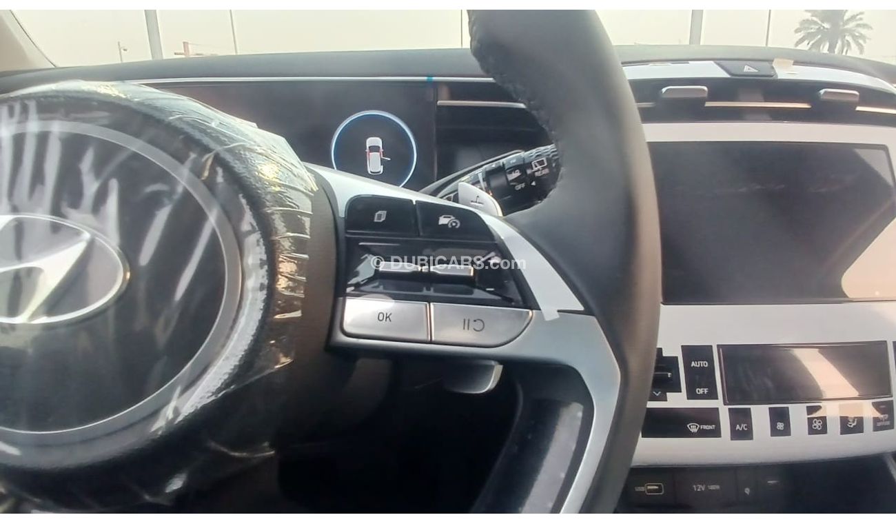 Hyundai Tucson 2023 AWD 2.0L Diesel White color A/T