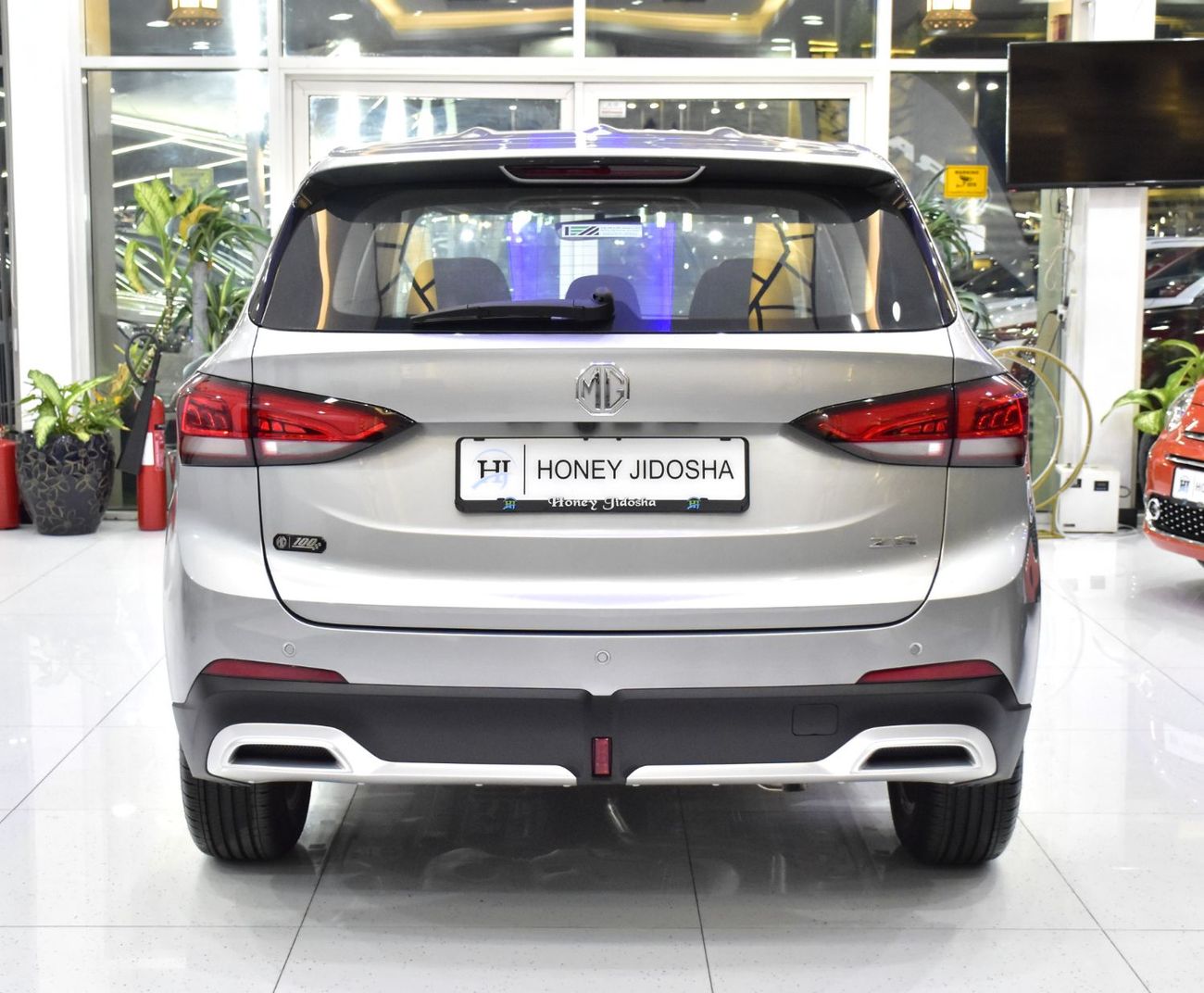 MG ZS EXCELLENT DEAL for our MG ZS 1.5L ( 2025 Model ) in Silver Color GCC Specs