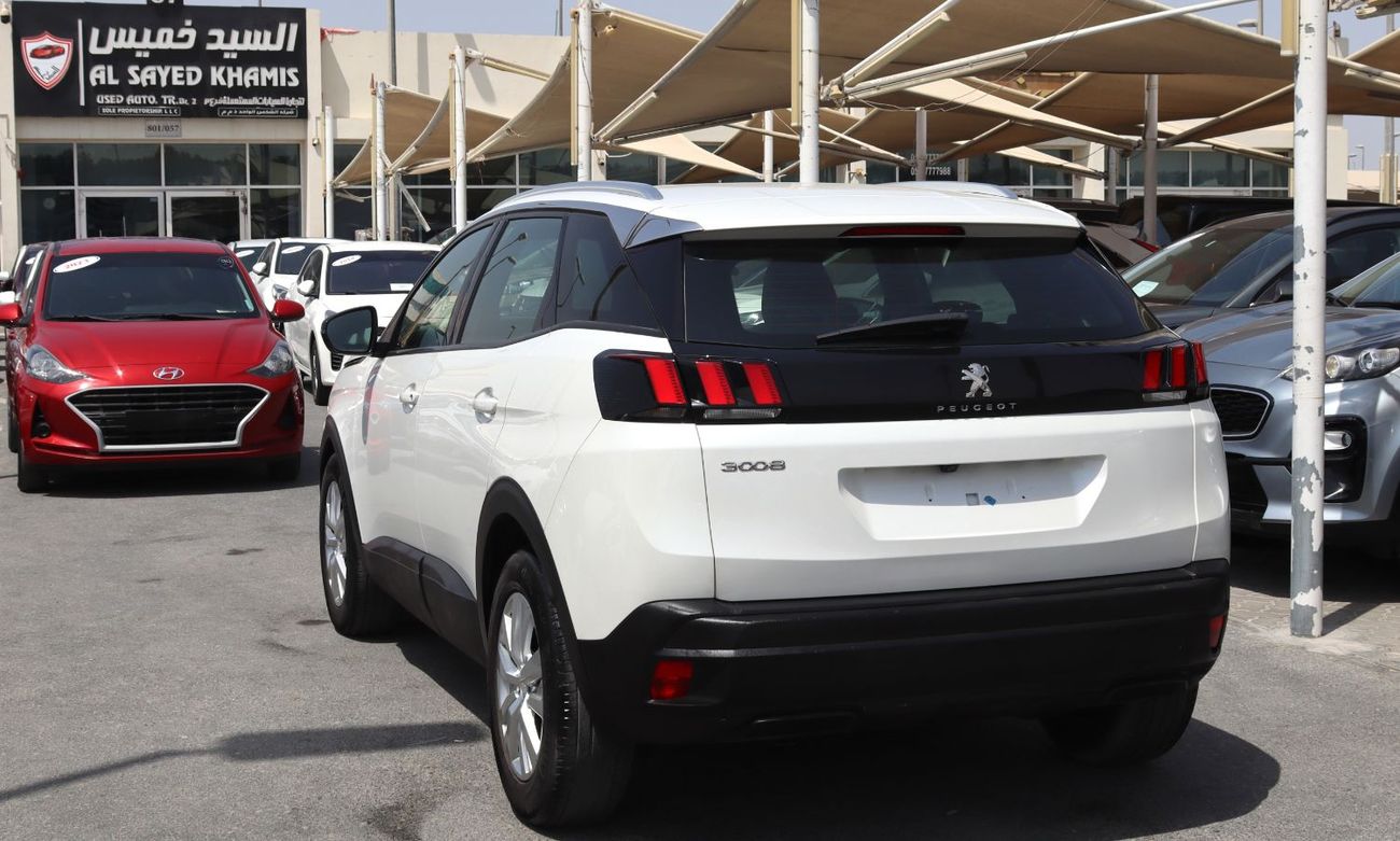 بيجو 3008 بيجو 3008 خليجى بحاله ممتازه محرك 1.6 سى سى وممشى 44000 كم وسعر 52000  درهم