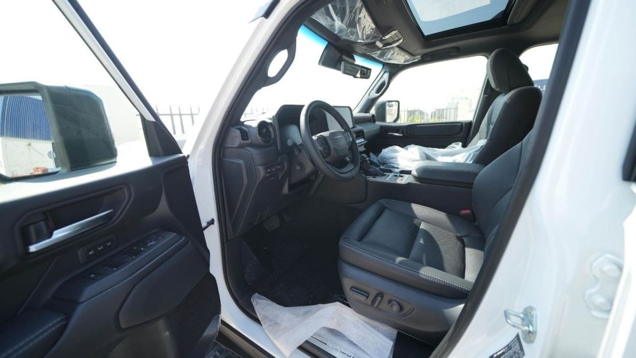 تويوتا برادو VXR Prado 2.8L Diesel ADV High 4x4 A/T (2025)