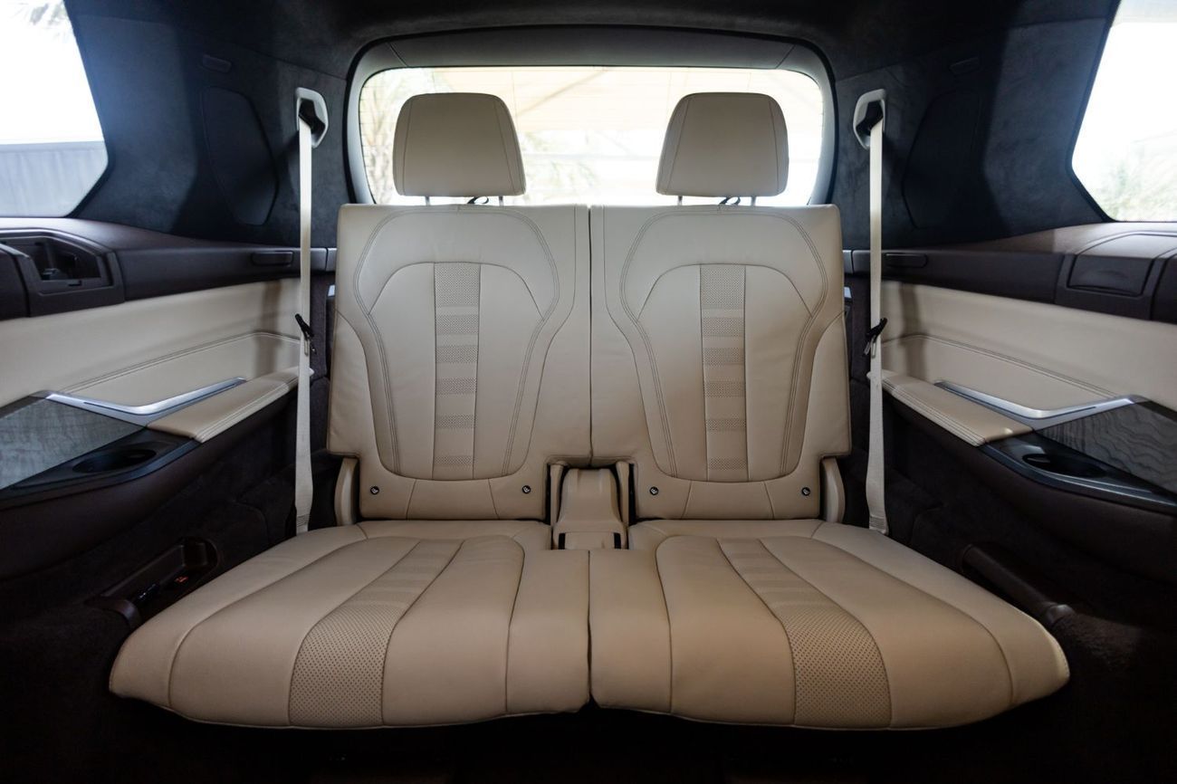 BMW X7 XDrive50i 4.4L