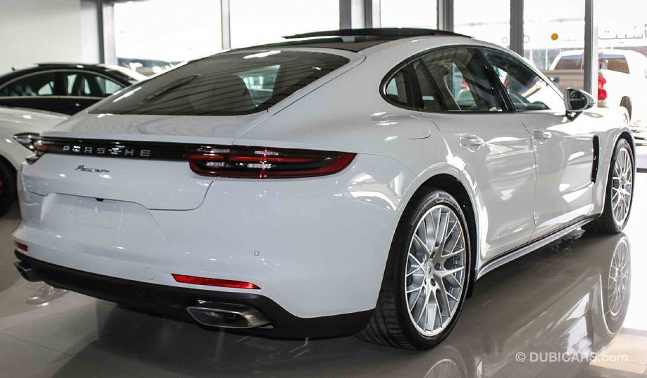 Porsche Panamera 4 2018, V6 0km with 3 Years or 100,000km Warranty