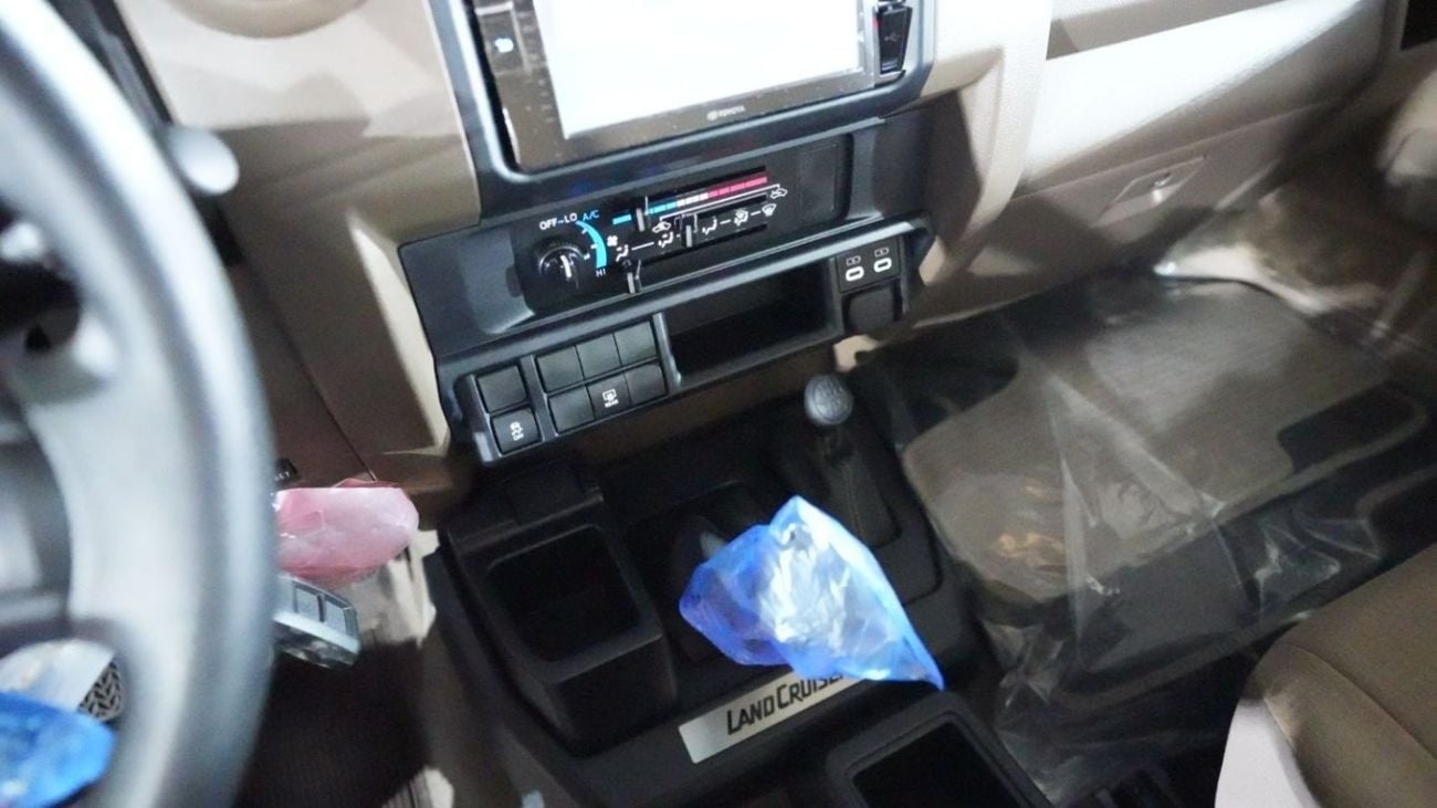 Toyota Land Cruiser 70 TOYOTA LC76 5DOORS PETROL 4.0L MANUAL TRANSMISSION MODEL 2024 LIMITED EDITION