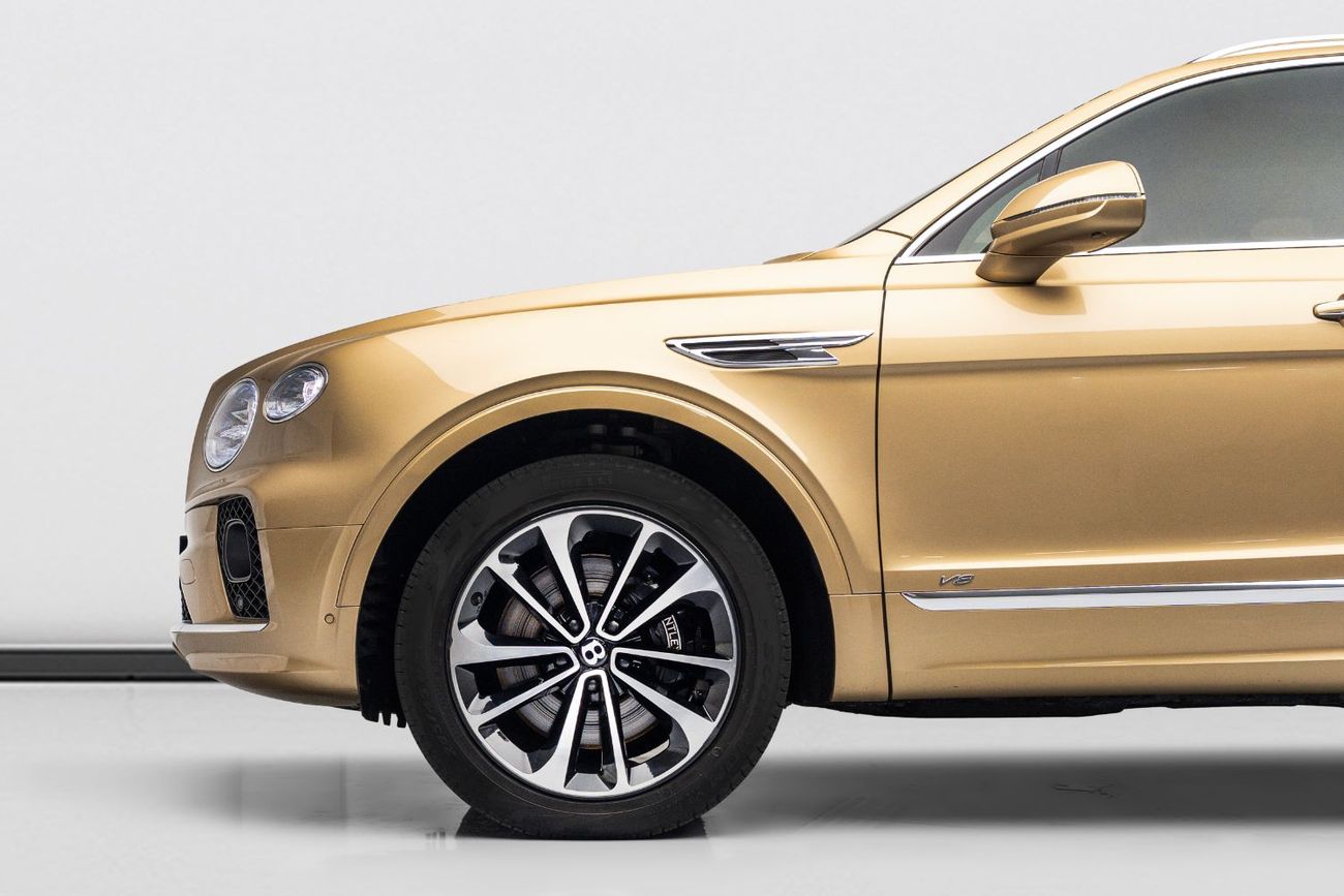 بنتلي بينتايجا 2022 Bentley Bentayga, 4.0TC V8, 4WD, 542bhp, 8 Speed Auto