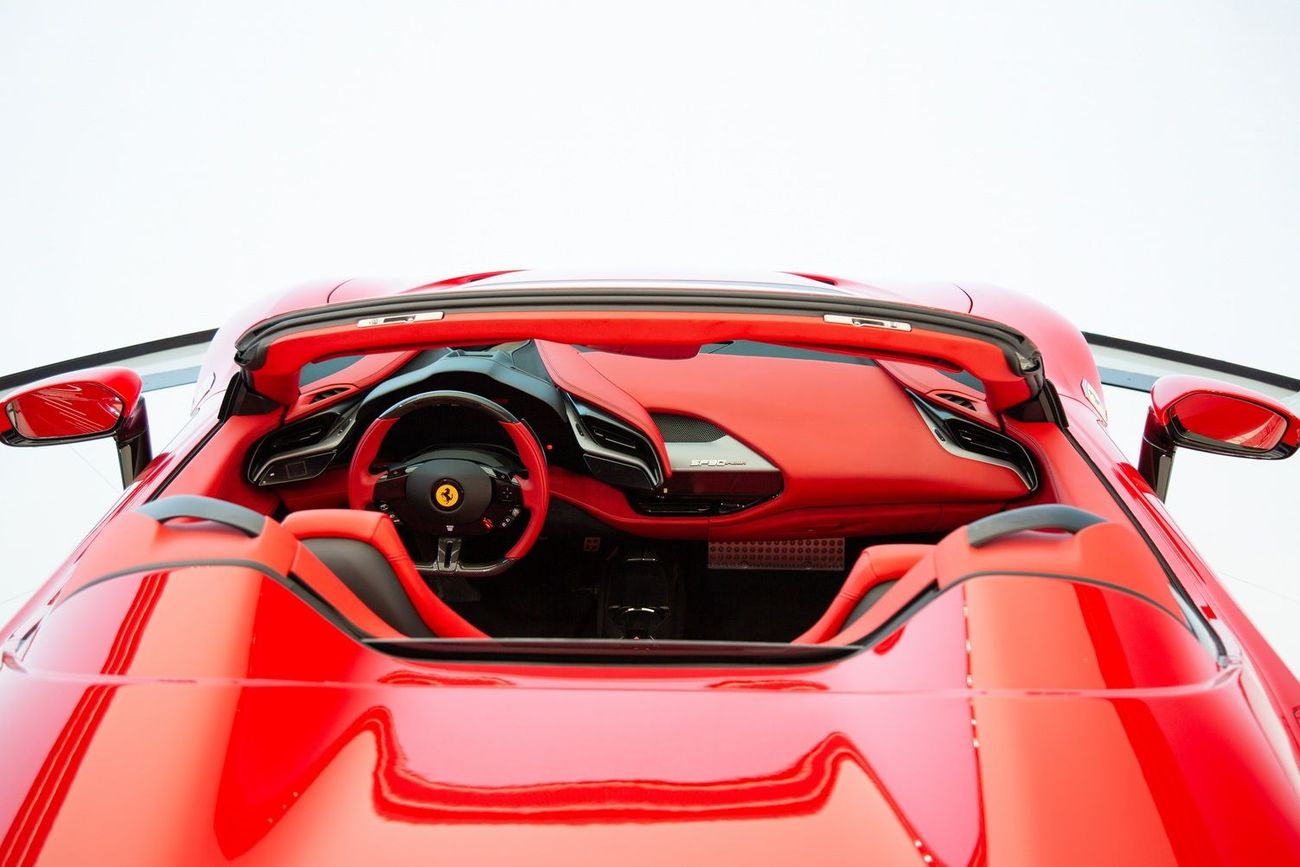 فيراري SF90 سبيدر Ferrari SF90 Spider