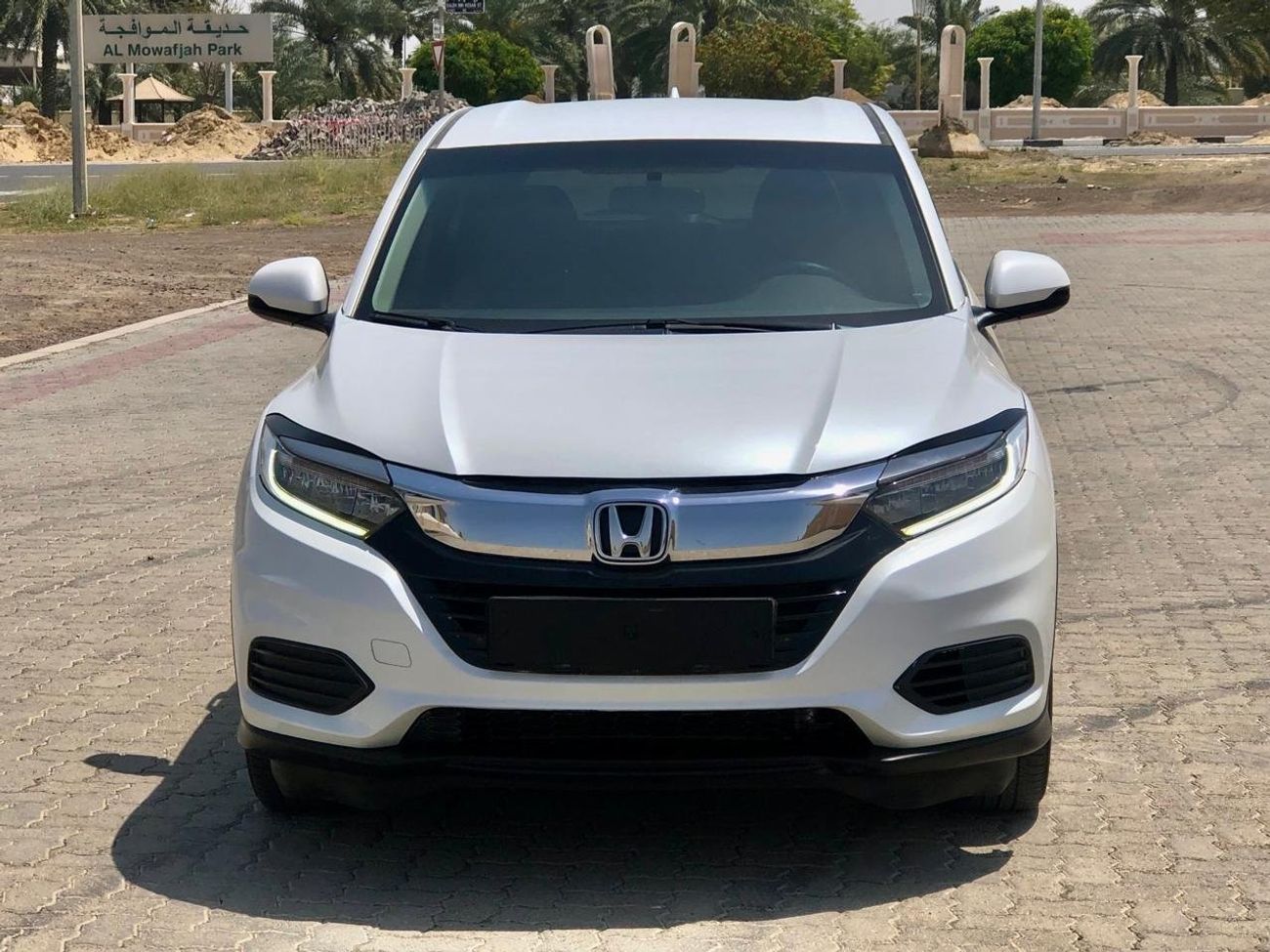 Honda HRV EX Honda HR-V 2021 GCC Specs ، 1.8L ,LOW MILEAGE , GOOD CONDITIO