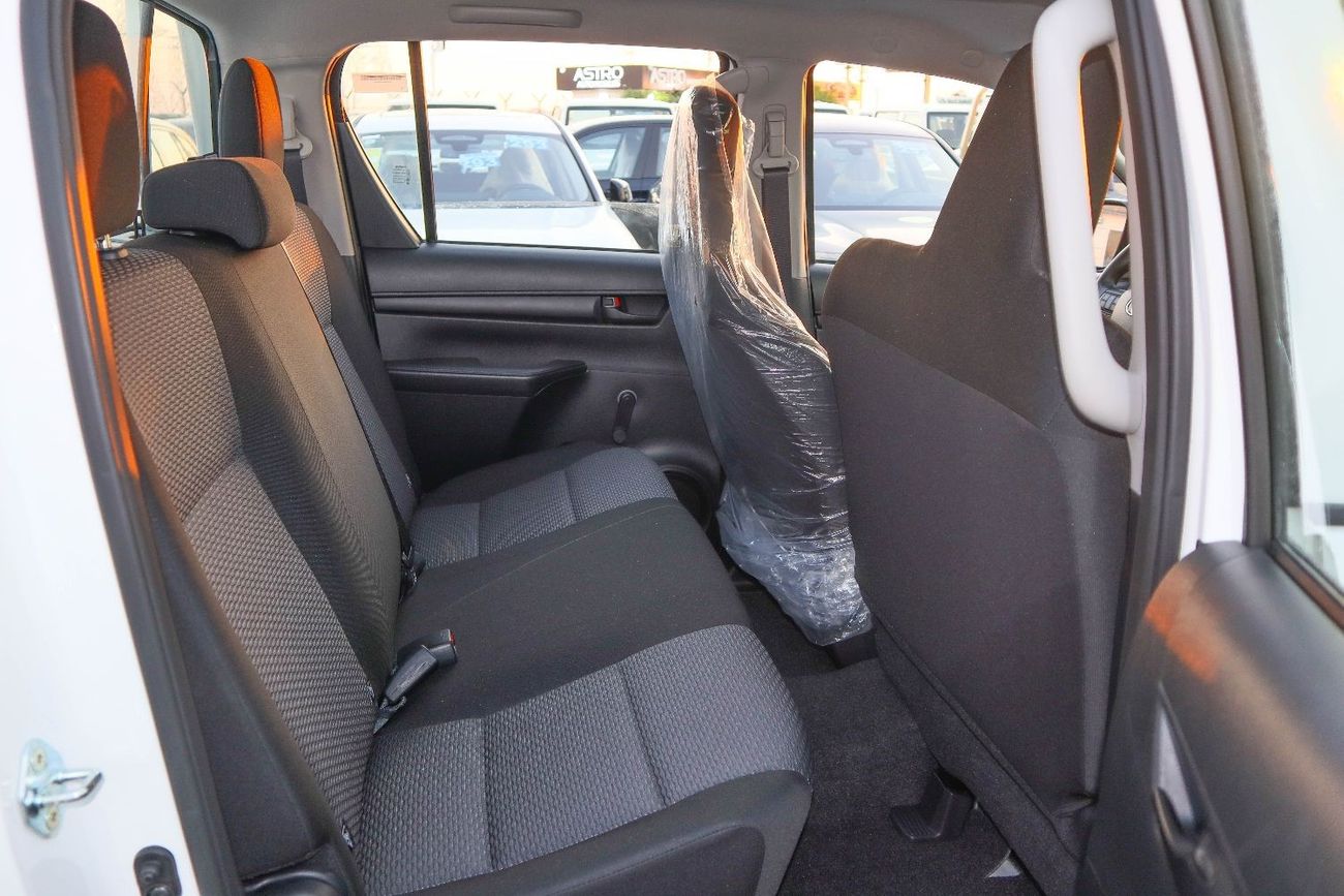 Toyota Hilux TOYOTA HILUX 2.4L 2024 MODEL M/T DIESEL