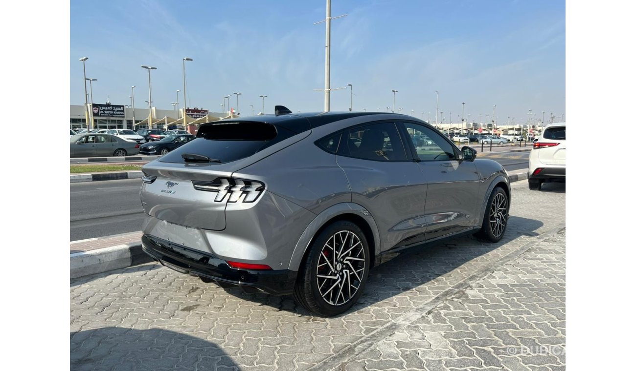 فورد ماك-إي GT ( RANGE- 607 KM / 360CAMERA ) 2022 BRAND NEW ( EXPORT ONLY )