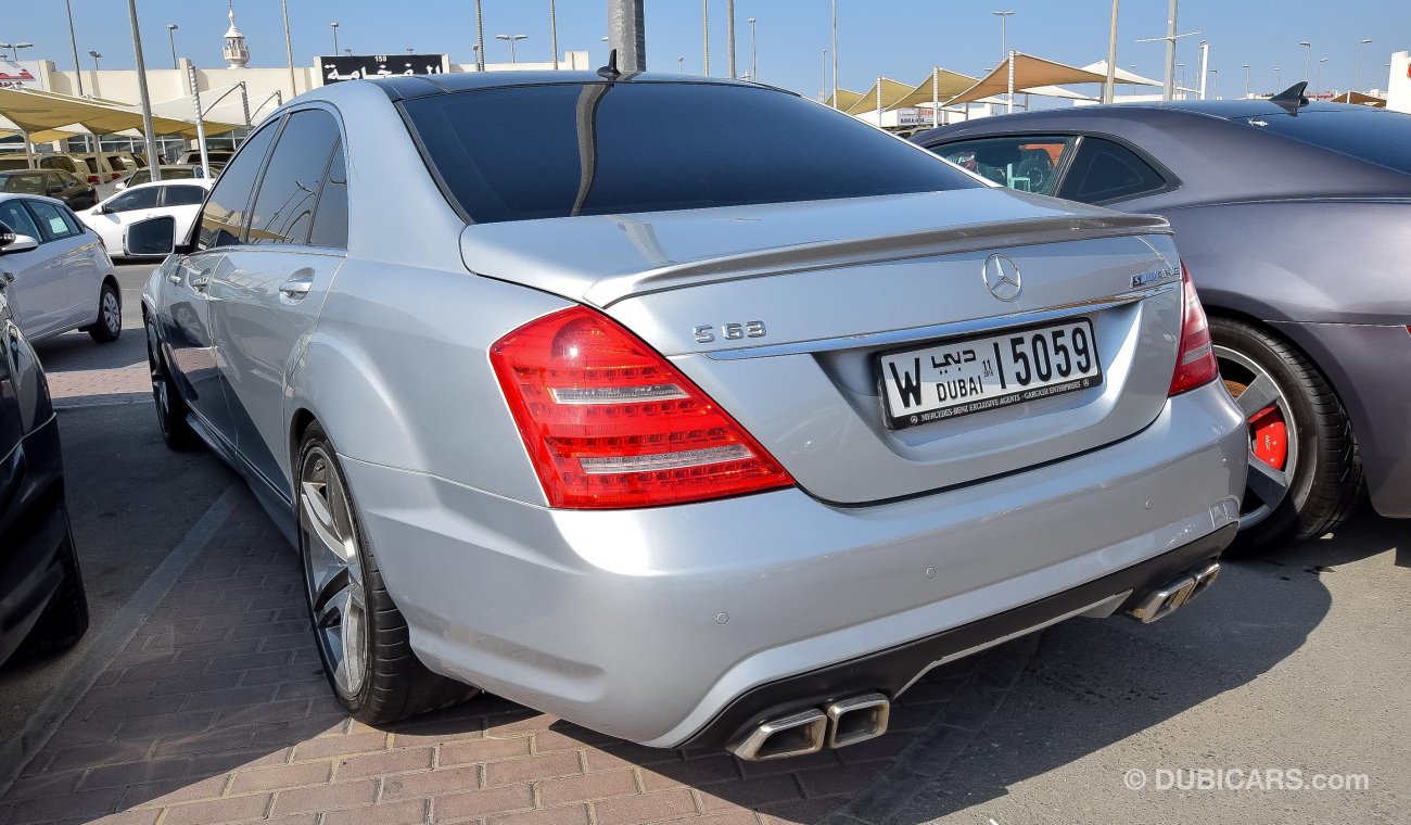 مرسيدس بنز S 350 With S63 AMG Body kit