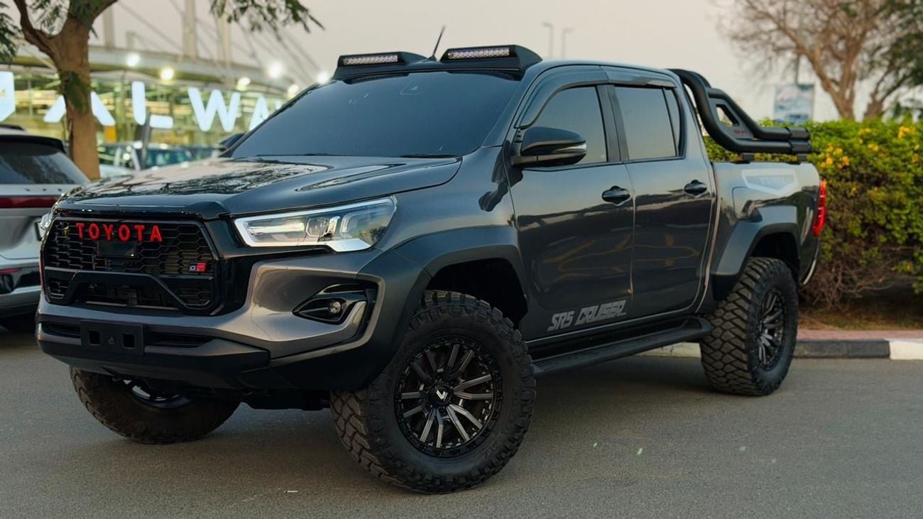 Toyota Hilux Special suspension+off-road tires GR Kitt