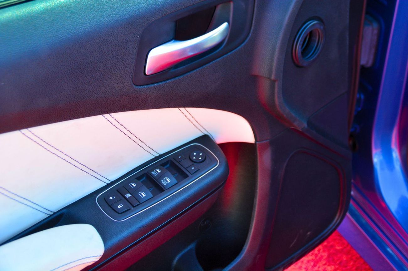 Dodge Charger 5.7L R/T