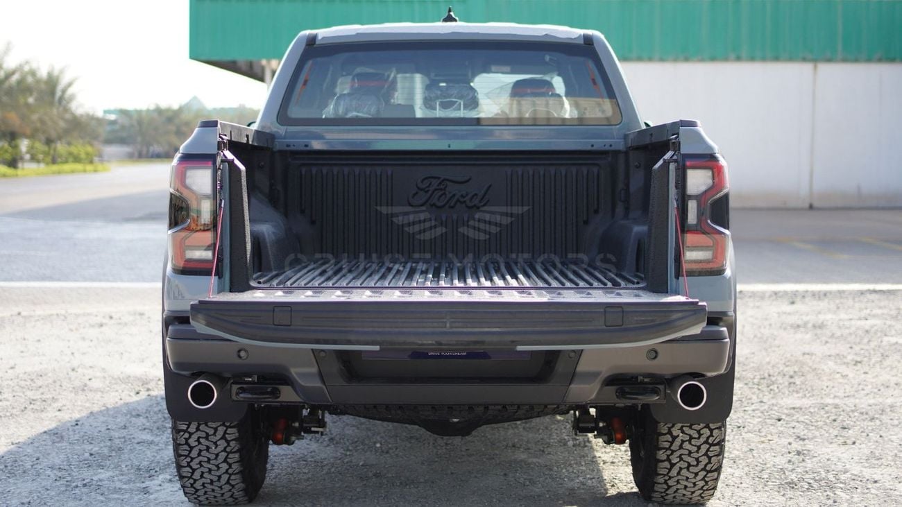فورد رينجر رابتور Automatic - 3.0L - Petrol - Pick Up - 4WD - 5 Seats - 4 Doors - GREY