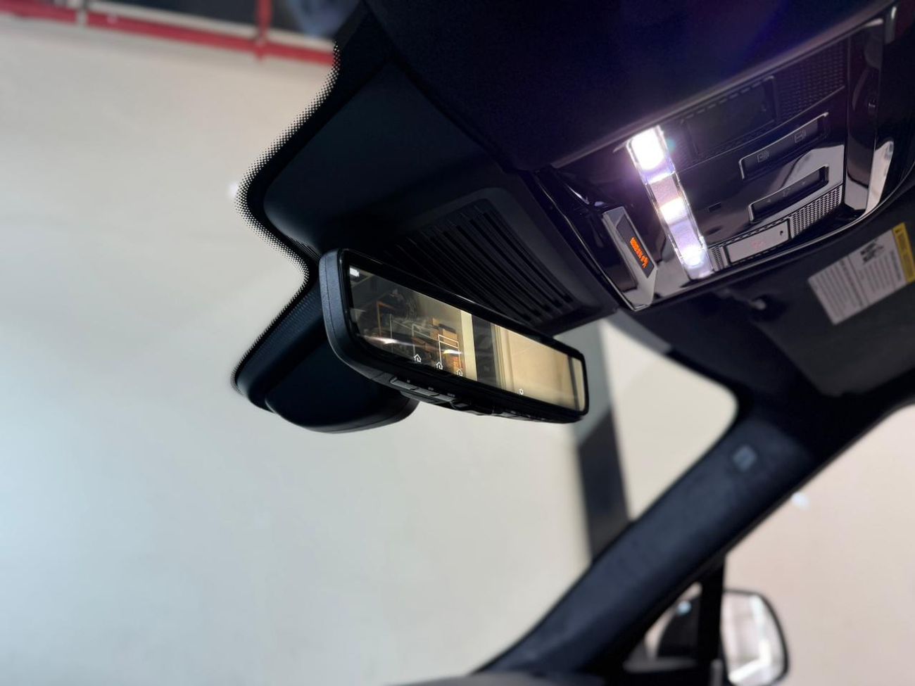 لاند روفر رينج روفر سبورت SV Celestial Gaea 2025 Brand New