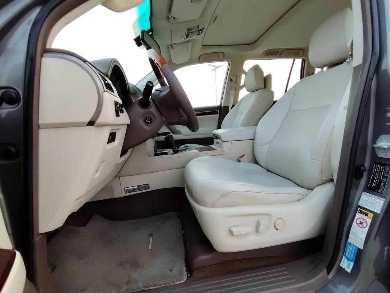 لكزس GX 460 Well Maintained GX 460 | GCC Specs | Reliable V8 Luxury SUV With Low KM