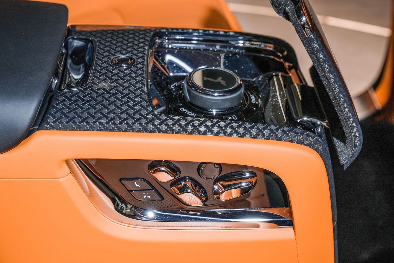 رولز رويس كولينان ROLLS ROYCE CULLINAN BLACK BADGE 2025