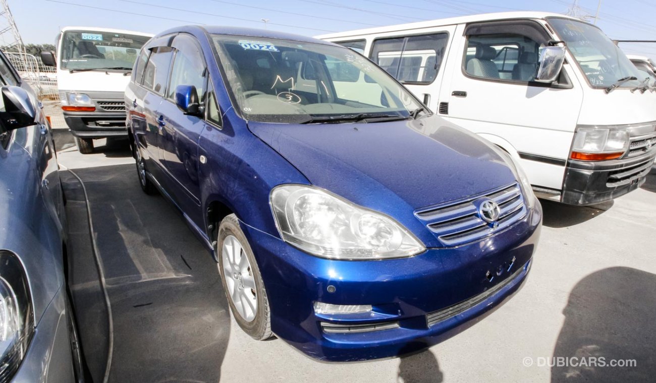 Toyota Ipsum