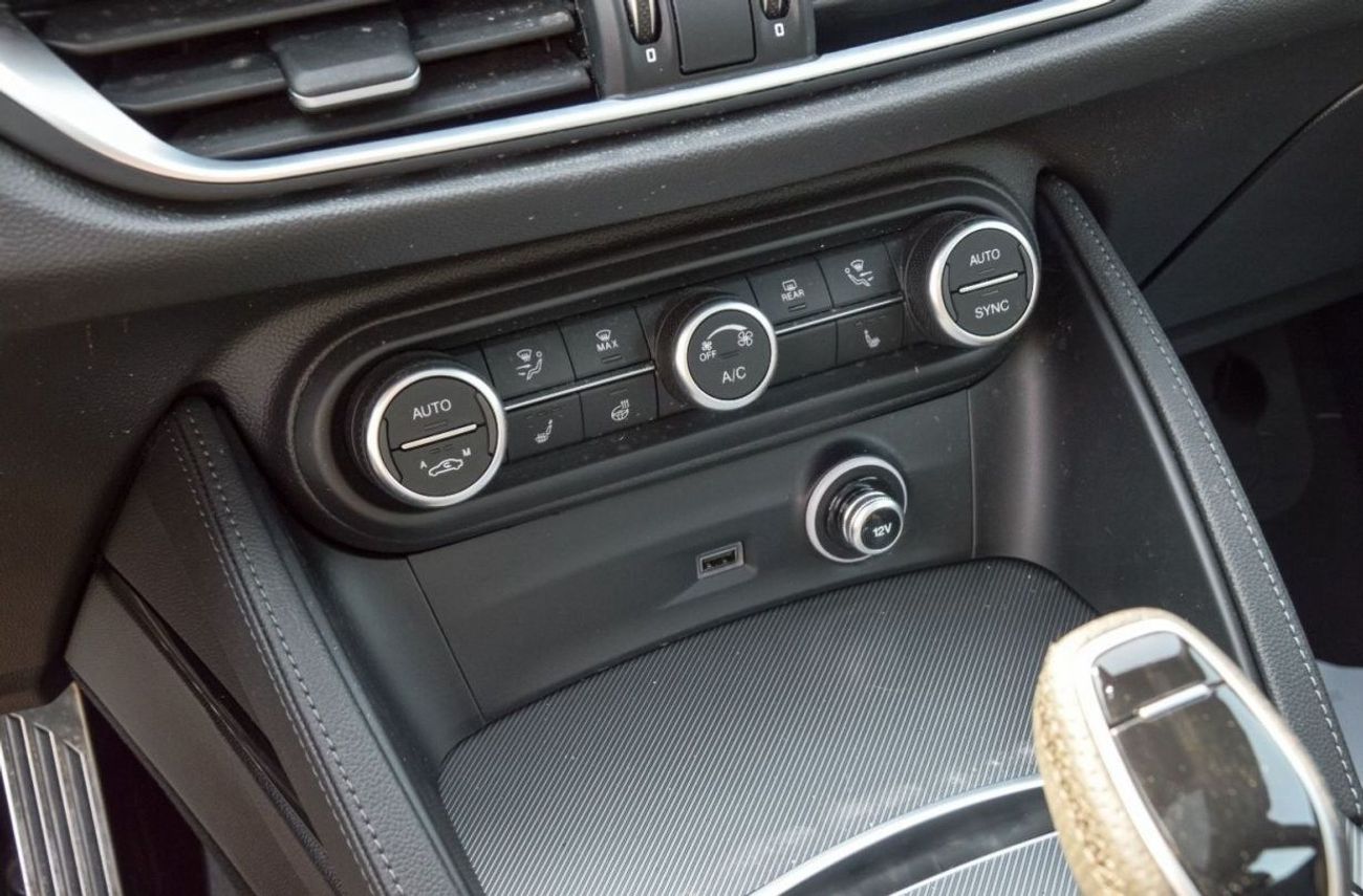 Alfa Romeo Stelvio ALFA ROMEO STELVIO VELOCE 2.0L AWD SUV 2023 | REAR CAMERA | PANORAMIC SUNROOF | PARKING SENSORS | WI