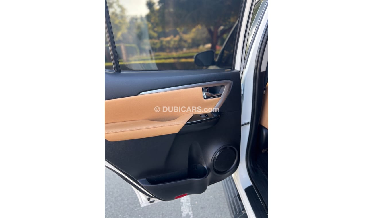 تويوتا فورتونر GXR Toyota Fortuner GXR V6 under warranty