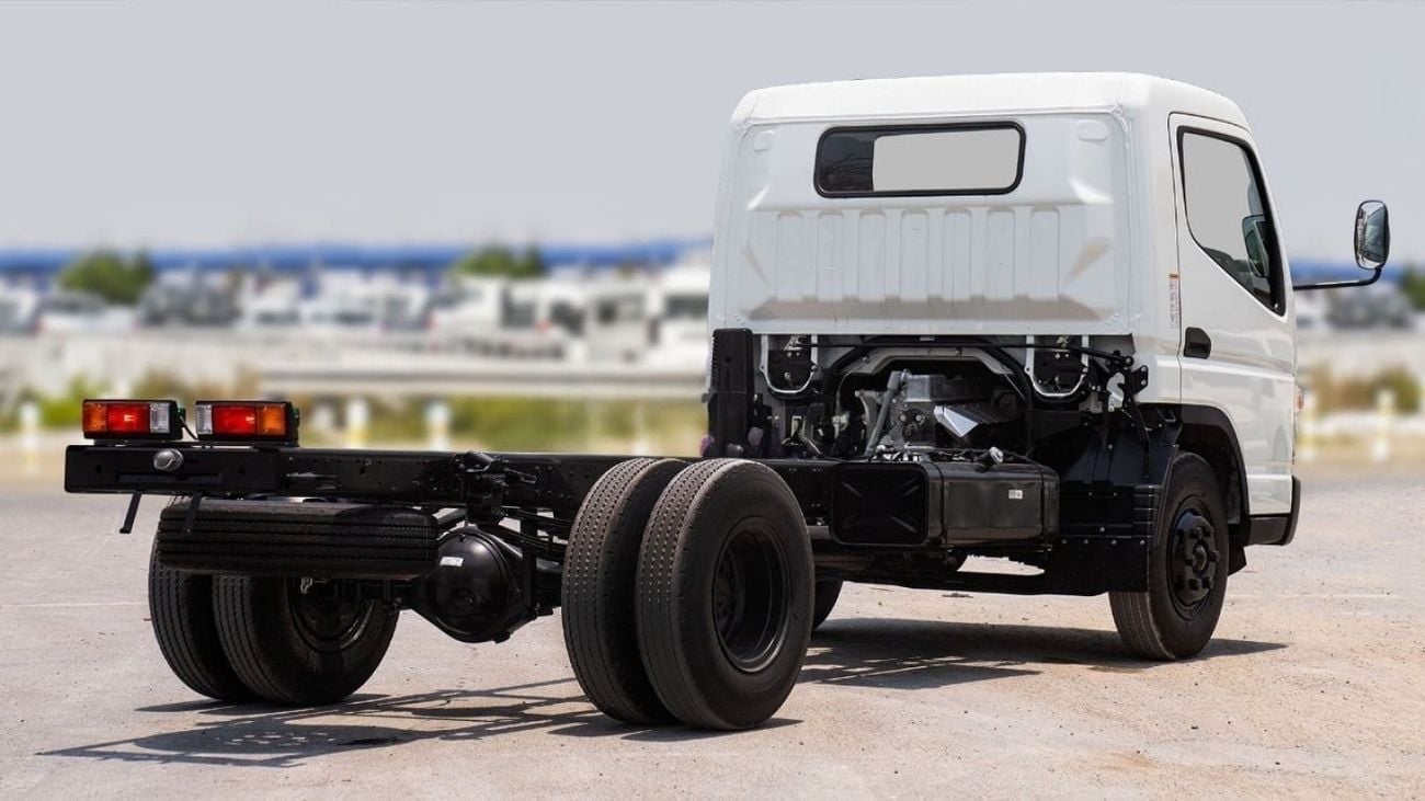 Mitsubishi Fuso Canter (LHD) MITSUBISHI FUSO CANTER 4.2D MT MY2024-WHITE