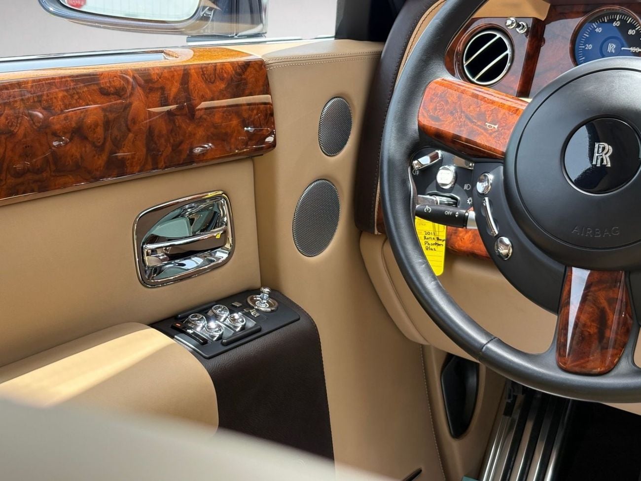 Rolls Royce Phantom STD ROLLS-ROYCE PHANTOM | 6.75L V12 | 2011 | FULL AGMC SERVICE HISTORY | GCC SPECS