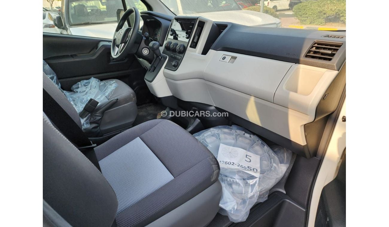 تويوتا هاياس TOYOTA HIACE 3.5 V6 AUTOMATIC