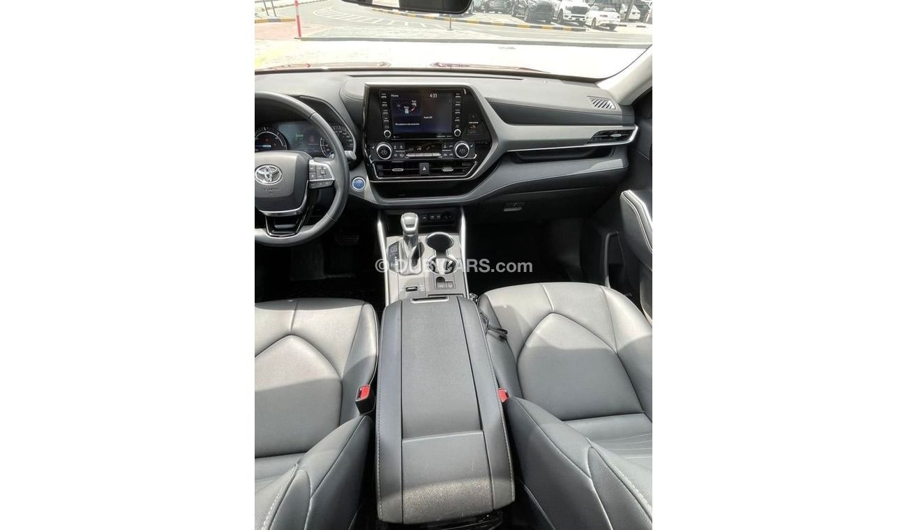 Toyota Highlander TOYOTA HIGHLANDER XLE HYBRID 2021- RED