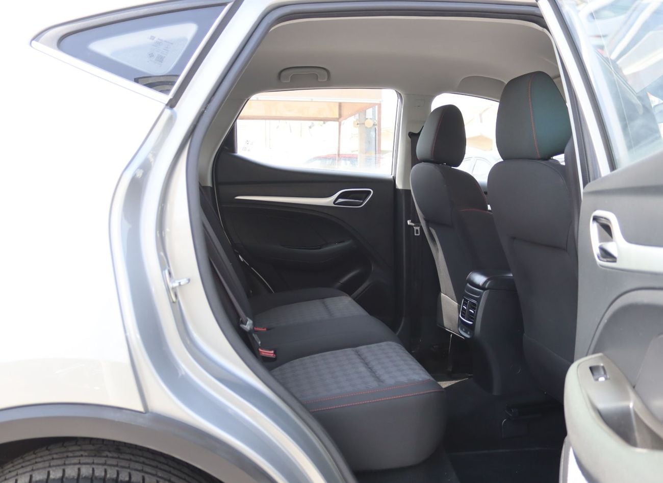 MG ZS Std 1.5L MG ZS - 2022 - GCC - Accident-Free - 1.5L - Low Mileage - Excellent Condition