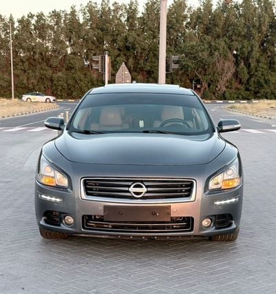 Nissan Maxima