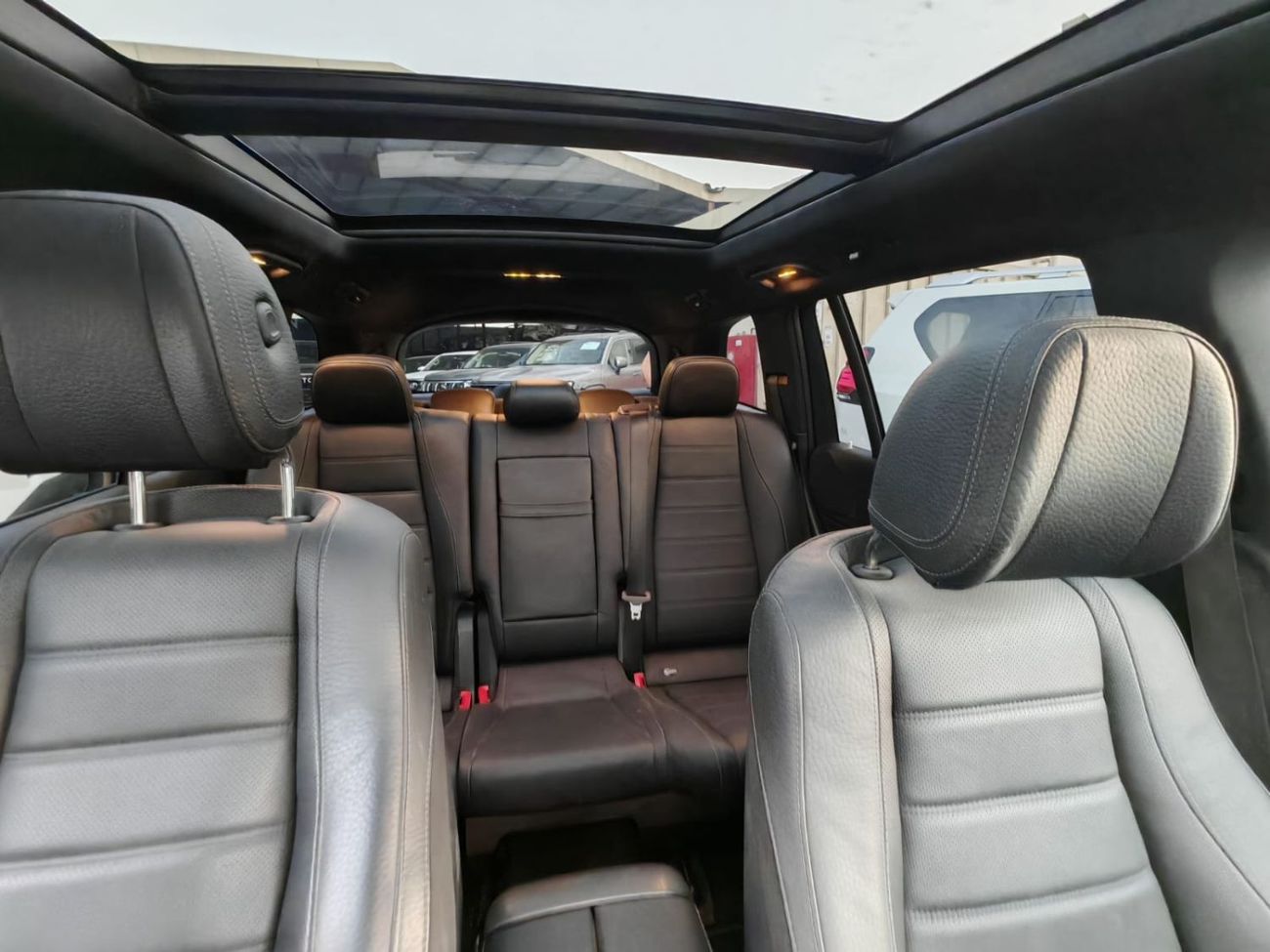 Mercedes-Benz GLS 400