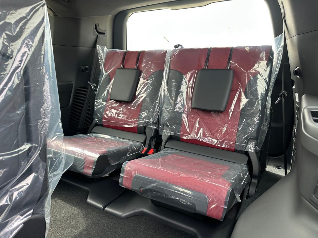 تويوتا لاند كروزر 2025 Toyota Land Cruiser VXR 3.3L Diesel with Radar