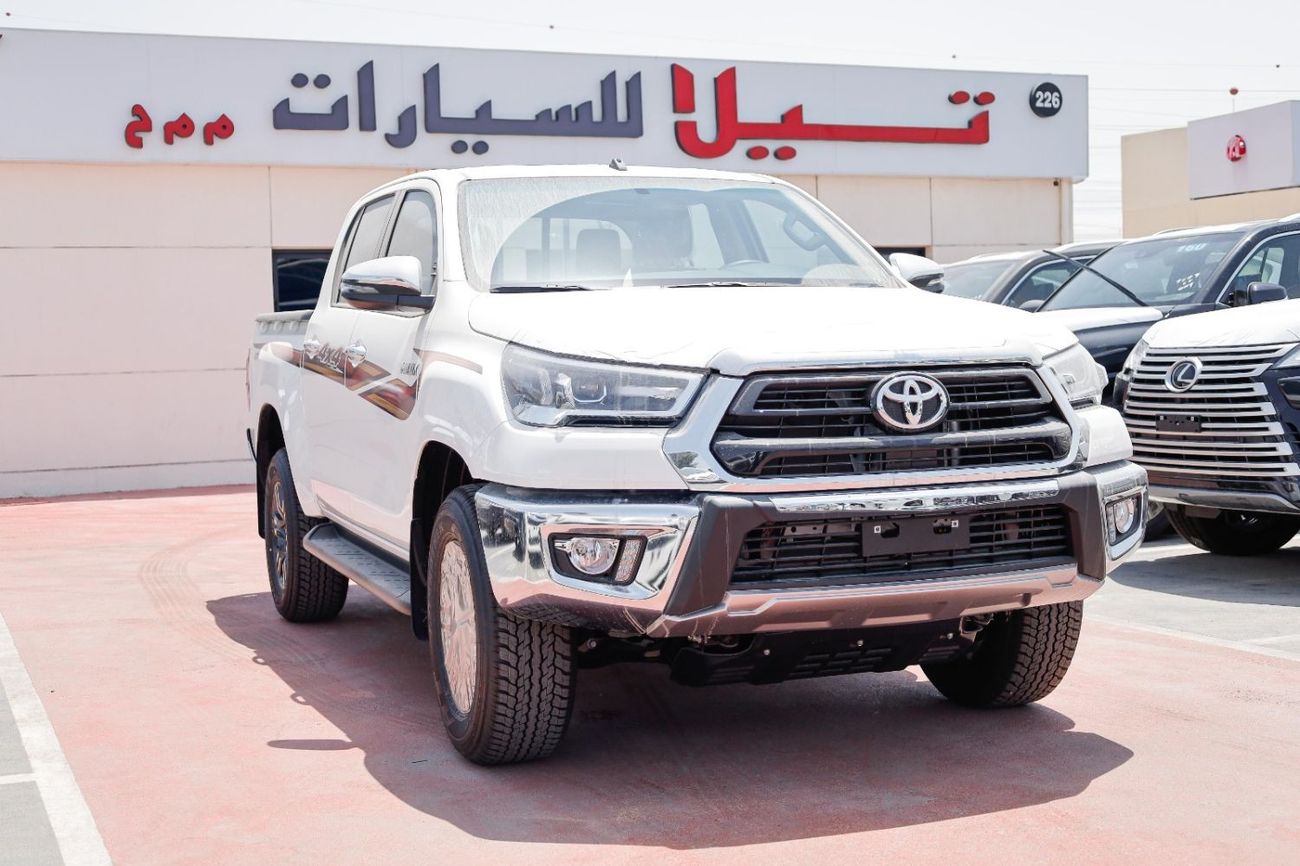 Toyota Hilux HILUX SR5 2.7L  AT  WITH PUSH START 2025/2025