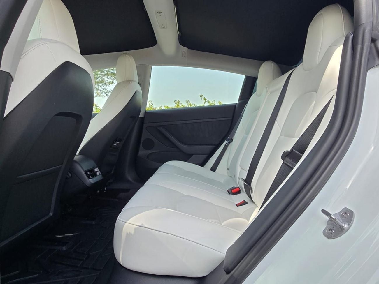 Tesla Model 3 PERFORMANCE TESLA MODEL Y PERFORMANCE FULL OPTION GCC 2022 SINGLE OWNER WITH TESLA AGENCY WARRANTY TILL 2030 IN
