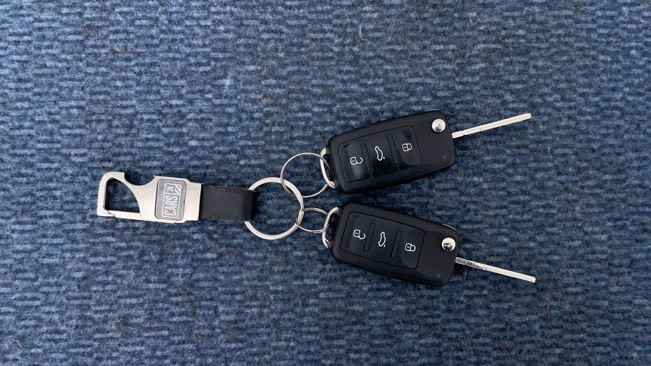 فولكس واجن باسات S 2.5 | بدون دفعة مقدمة | اختبار قيادة مجاني للمنزل