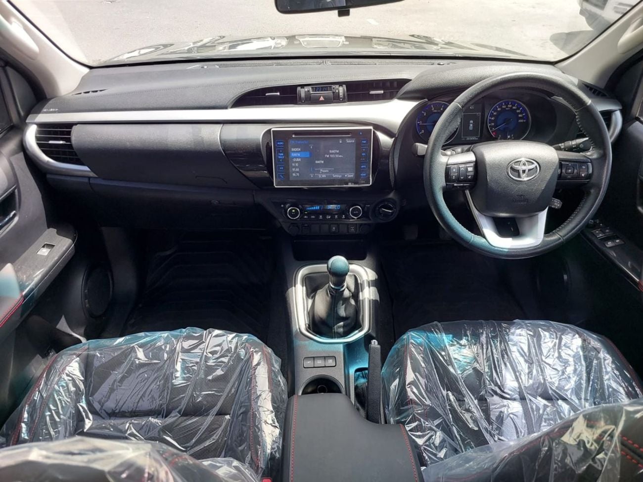 تويوتا هيلوكس 2017 TOYOTA HILUX SMART CAN RIGHT HAND DRIVE DIESEL MANUAL(PM21084)