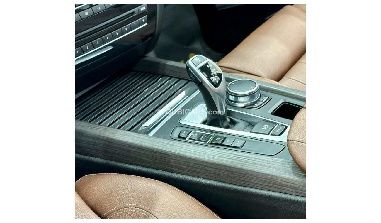 بي أم دبليو X5 50i M سبورت 2018 BMW X5 Xdrive 50i V8, BMW Warranty 2023, BMW Service Pack 2024, Low Kms, GCC Specs